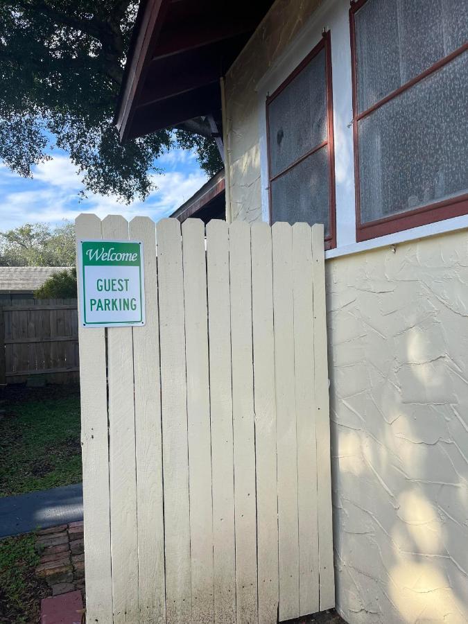Single Room With Twin Bed On Private Property Eustis Extérieur photo